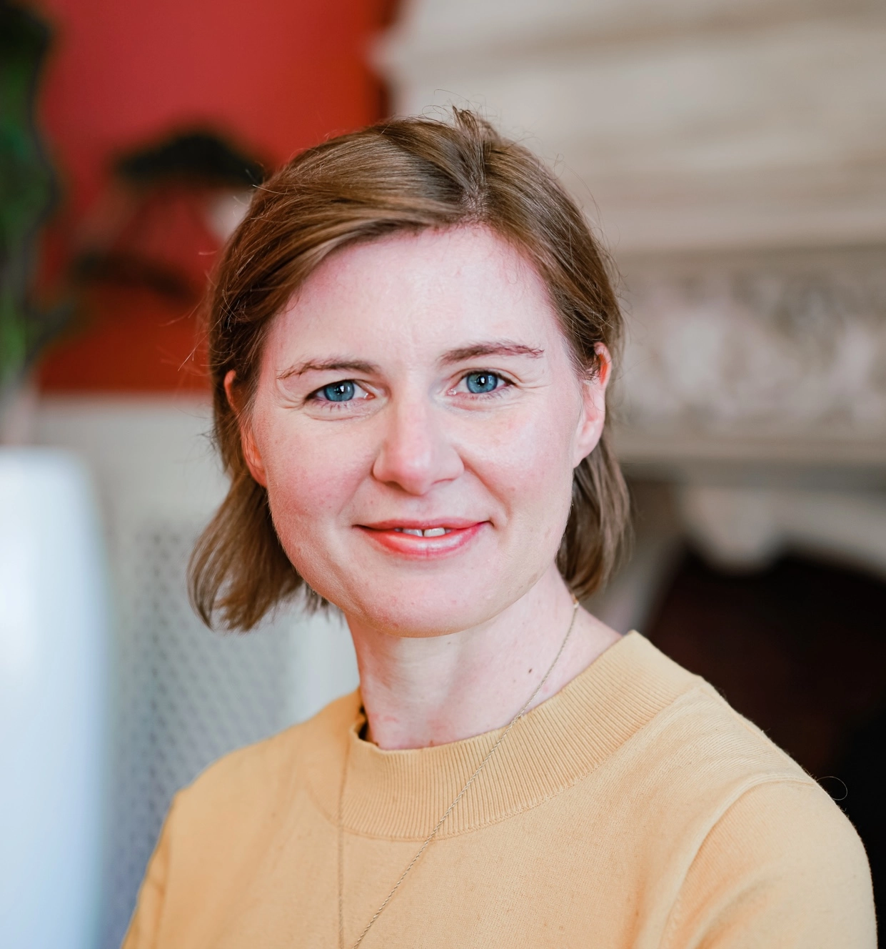 Dr. Jennifer Castle